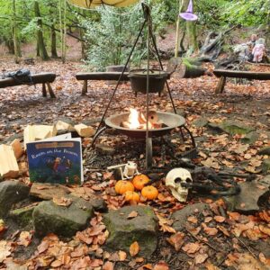 251021103_928982387712223_9043200564774395402_n